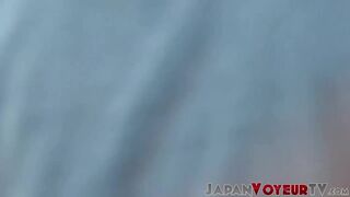 Juicy 18yo Japanese legs arouse voyeur in public